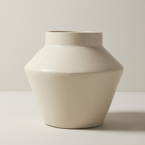 OUI Modern Terracotta Vase