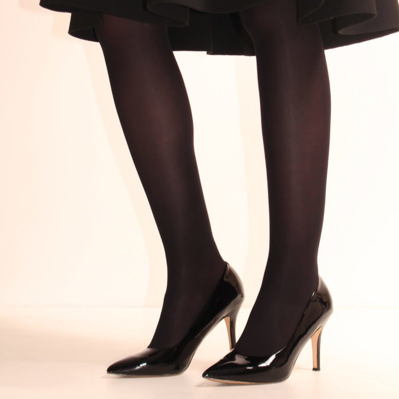 Elegante Ultimate Bodytoner Gloss Pantyhose Control Top Reinforced Toe 15den Black 2prs